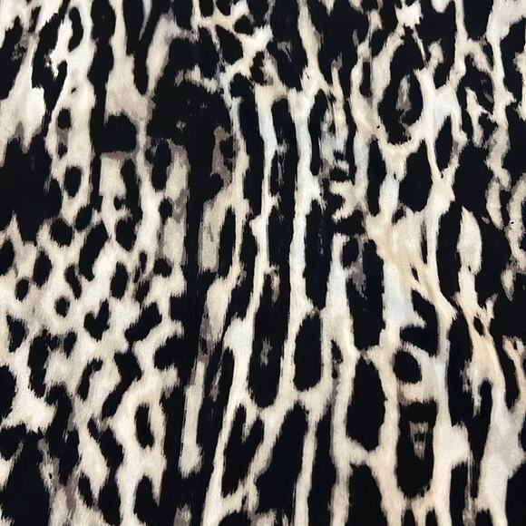 Womens Chico's Silky Animal Print Ruffles Stylish sleeveless 0 (small 4) Leopard - Picture 10 of 16